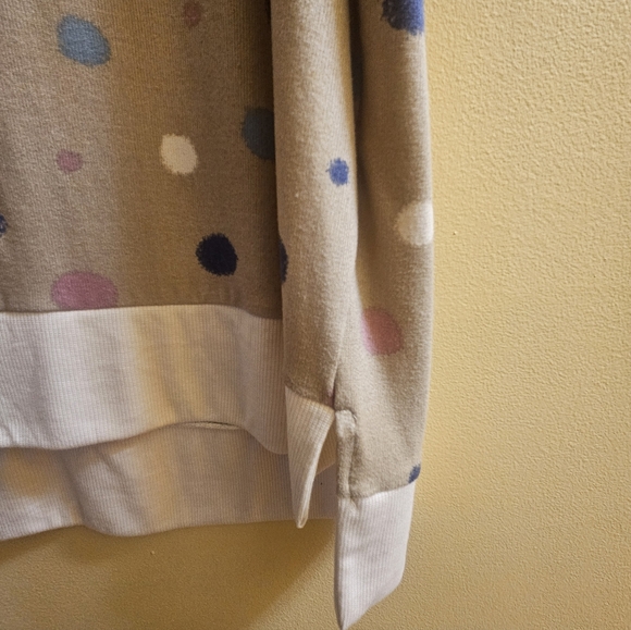 Honeyme Polka Dot Spots Beige 3/4 Sleeve Top High Low Gorgeous Cream Trim! NWT - Picture 2 of 6
